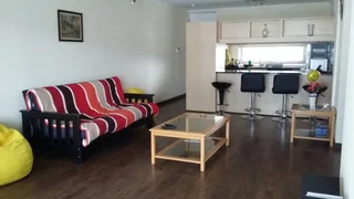 Flat To Share, Top Floor Modern, Swimming Pool