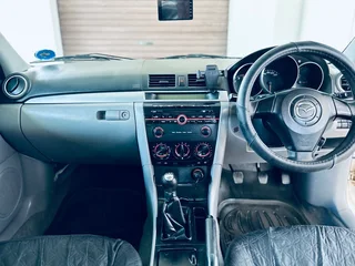 2004 Mazda 3 Sedan