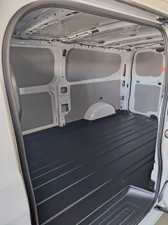 Ford Transit Custom Panel Van includes Warranty and service plan