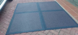 Loose Carpet Squares