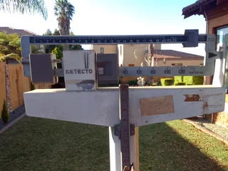 VINTAGE PHYSICIAN DETECTO MEDIC SCALE FOR SALE