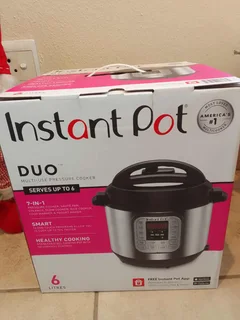 INSTANT POT 7 IN 1 SMART COOKER