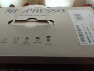 BRAND NEW NESPRESSO COFFEE MACHINE FOR SALE
