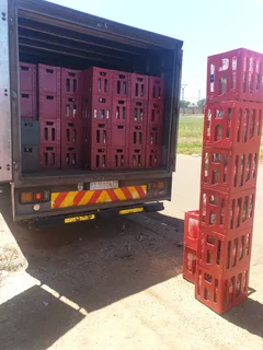 Mitsubishi Canter Box/ closed body