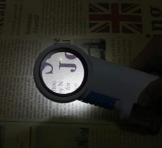 G0039 Magnifying Glass with Light