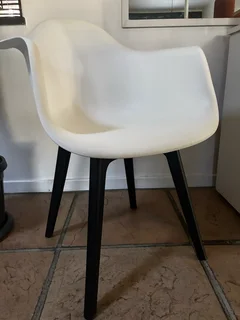 2 x Kollectiv Bella Chairs