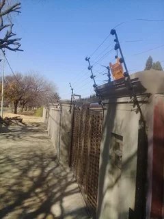 Electric Fencing Specialist