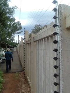 Xmas Special &#61; Electric Fence Combo &#43; FREE 2 PTZ cameras