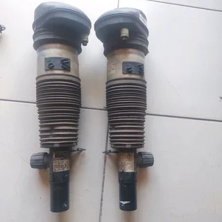 Bmw X7 G07 Front Air Suspension Shock Absorber Strut