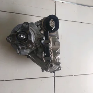 BMW Transfer Case Assembly BMW M850 M5 M6 Series X3 X5 X6 X7