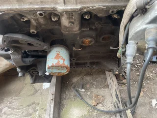 Engine &amp; Gearbox - Toyota Chisel Shape