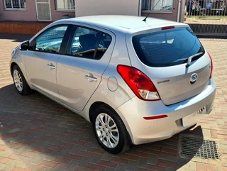 2012 HYUNDAI  i20  1.4   AUTOMATIC