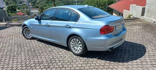 2009 BMW 320i E90 Automatic