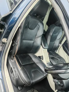 2015 Volvo V40 Hatchback