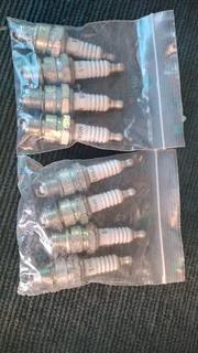 NGK BP6HS new spark plugs x8