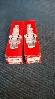Champion spark plugs BN9Y
