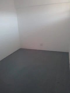 Room to Rent in FOUR ROOM flatshare