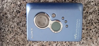 SONY WALKMAN CASSETTE PLAYER REPAIRS