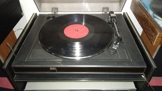 Vintage HIFI with stand