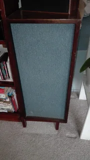 Vintage B and O Record Player - Beogram 1500 - Complete System with S25 B and O Speakers