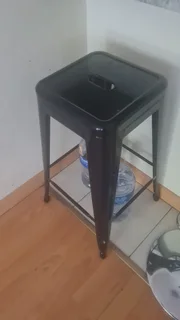 Metal bar stool