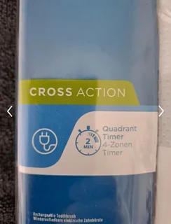 Oral B Rechargeable Toothbrush Vitality  100