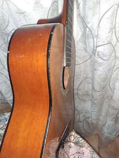 HONDO H307A VINTAGE CLASSICAL SIX STRING GUITAR