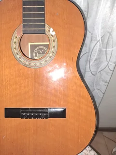 HONDO H307A VINTAGE CLASSICAL SIX STRING GUITAR