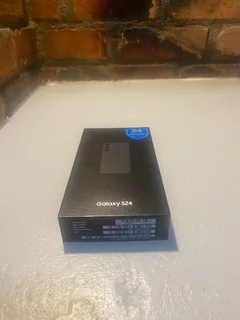 Samsung Galaxy S24 5g Sm-s921b/ds [brand New]