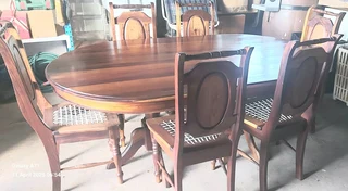 Knysna Blackwood dining table &amp; 6 chairs