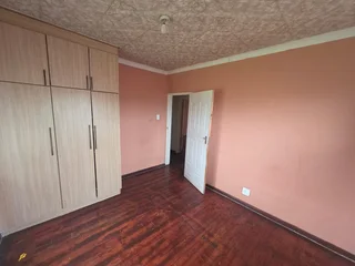 3 bedroom standalone house for rent in Amalinda