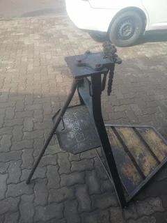 Record pipe vice Grip