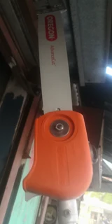 Husqvarna telescopic pole pruner