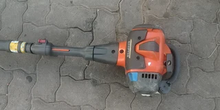 Husqvarna telescopic pole pruner
