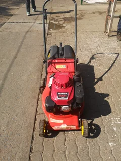 Professional Honda lawnmower