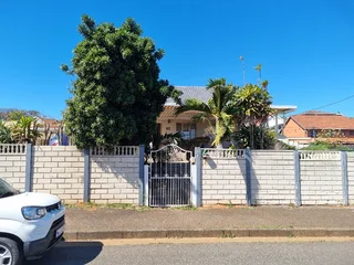 2 Bedroom cottage - Bluff,  Durban - Pets with permission