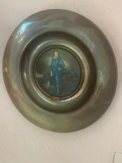 Trafford plaque, part of the “Old Masters Series” Featuring  “The Blue Boy”,