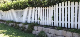Picket Fences By Forest Fencing - Est. 35 Years
