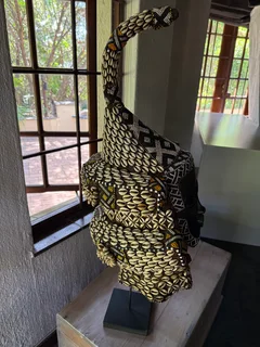 African mask ornament