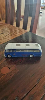 7 DIE - CAST TOYS HOTWHEELS AND SIKO