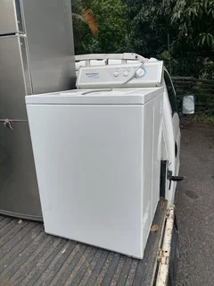 INDUSTRIAL SPEED QUEEN WASHING MACHINE 7.5KG