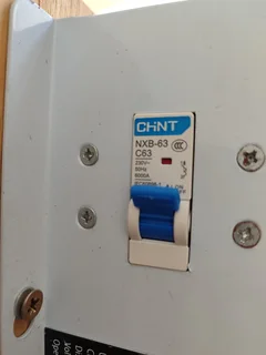 Hybrid inverter UPS 1.2KVA and lithium ion battery unit