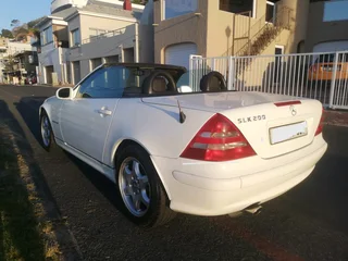 03 Mercedes SLK 200K