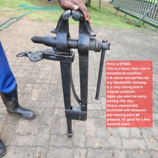 Blacksmith Legvices x 6