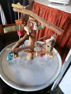 Parret playing stand for R300