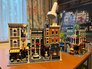 Lego Assembly Square modular sets