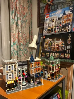 Lego Assembly Square modular sets