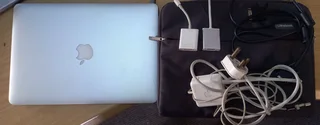 Macbook Air - 2013 - 13 inch screen