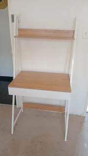 Cabinet with drawer