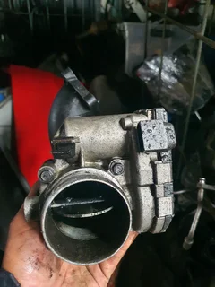 Ford ranger t6 3.2 various engine parts available